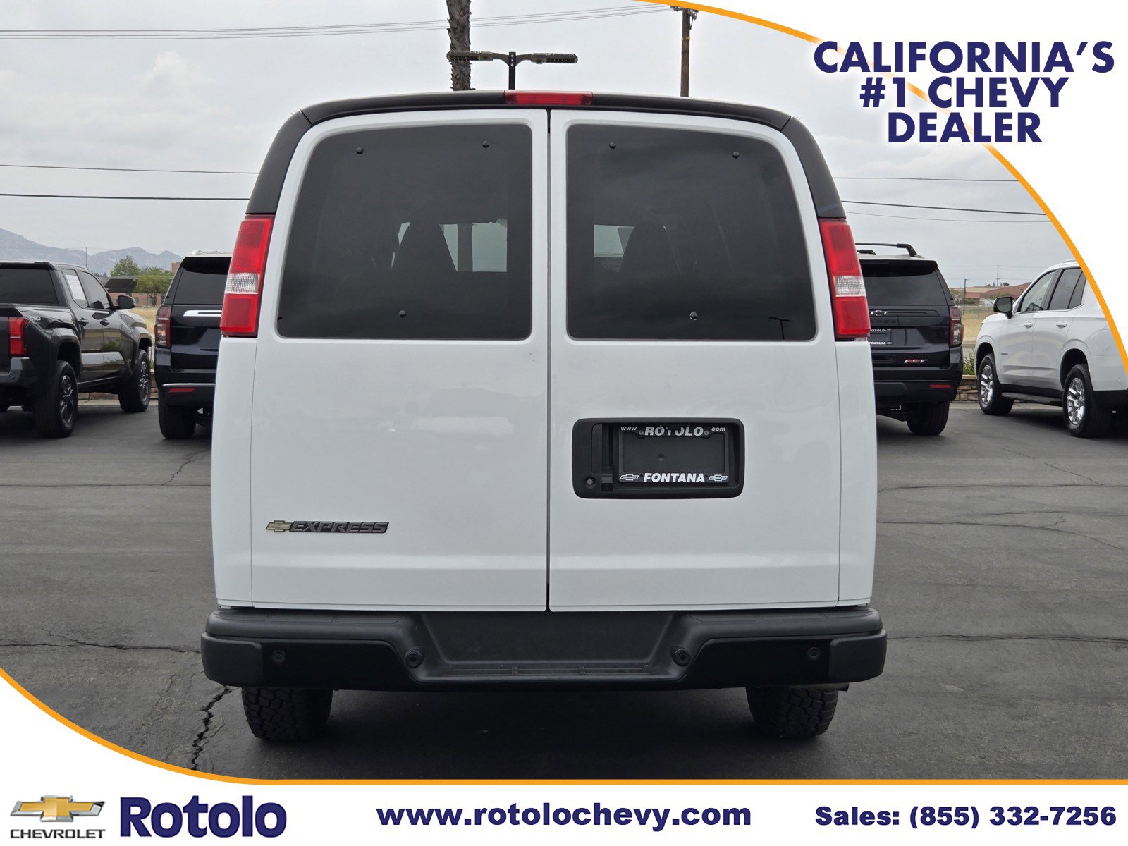 Used 2023 Chevrolet Express 3500 LS image 6