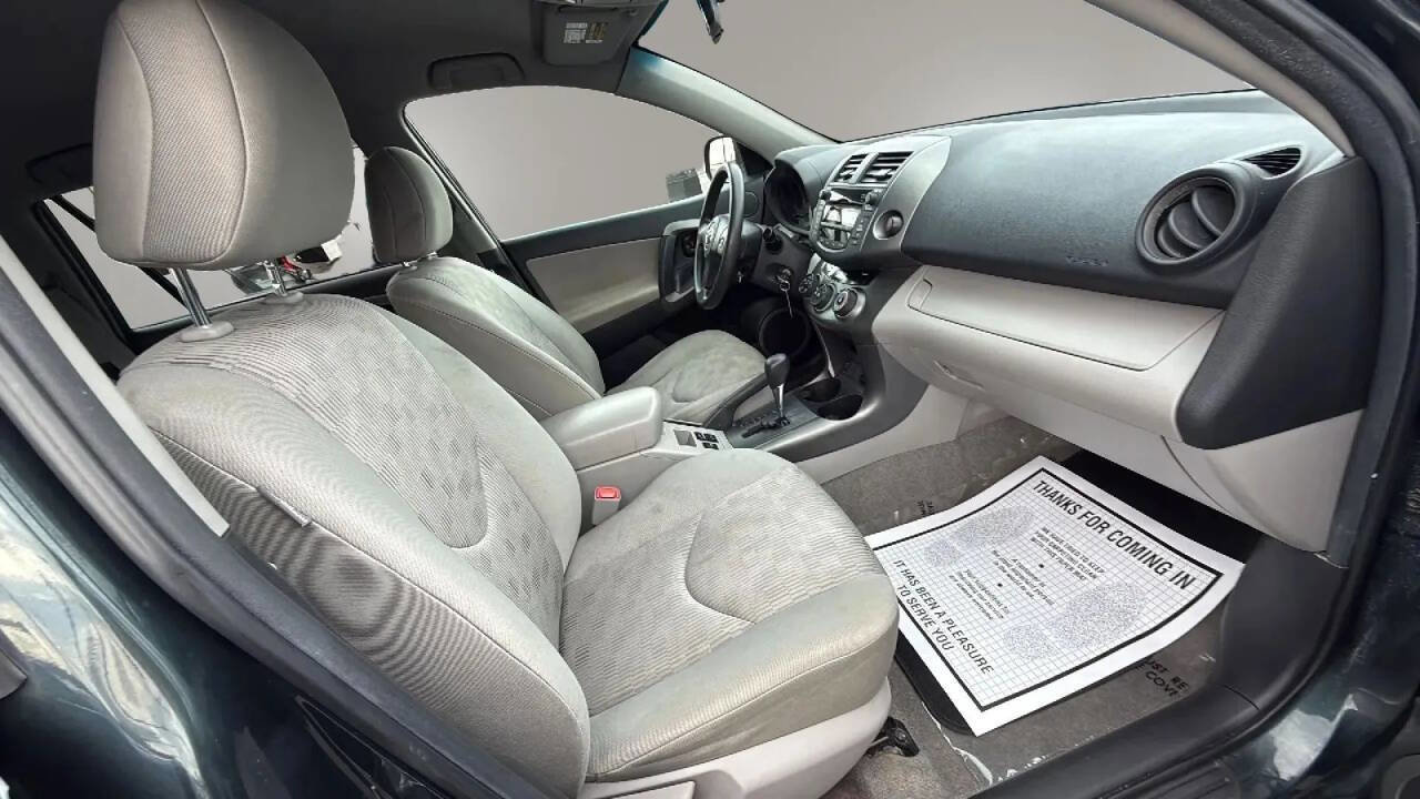 Used 2011 Toyota RAV4 4WD w/ Base L4 Extra Value Pkg image 12