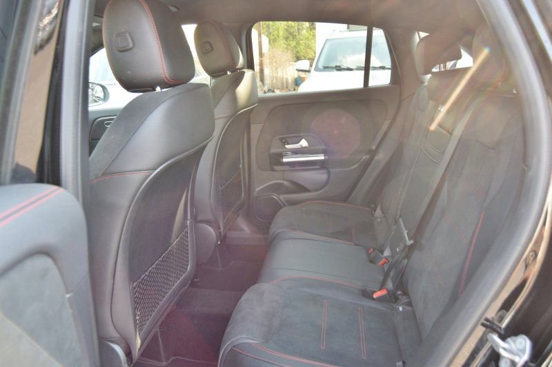 Used 2022 Mercedes-Benz GLA 35 AMG 4MATIC image 38