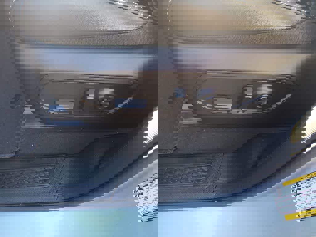 New 2025 Jeep Grand Cherokee L Limited w/ Luxury Tech Group II image 12