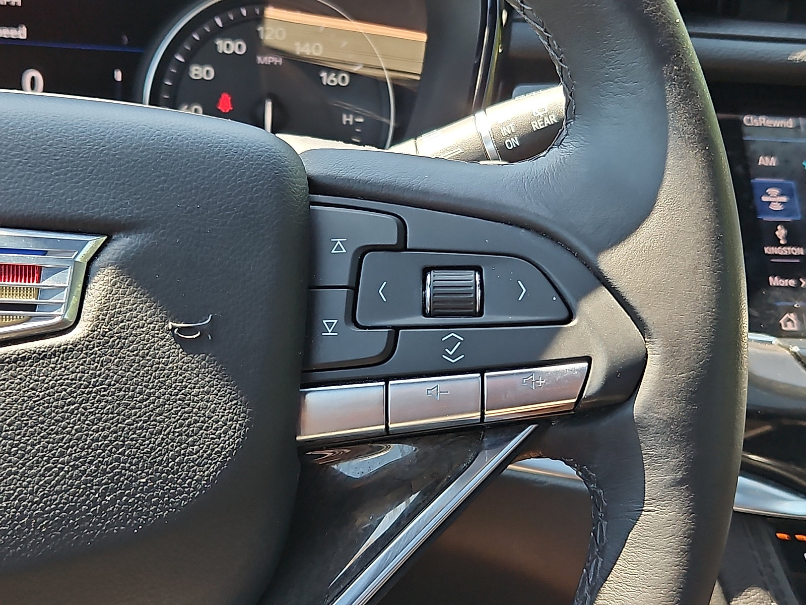 Used 2021 Cadillac XT6 Premium Luxury AWD/4WD image 23