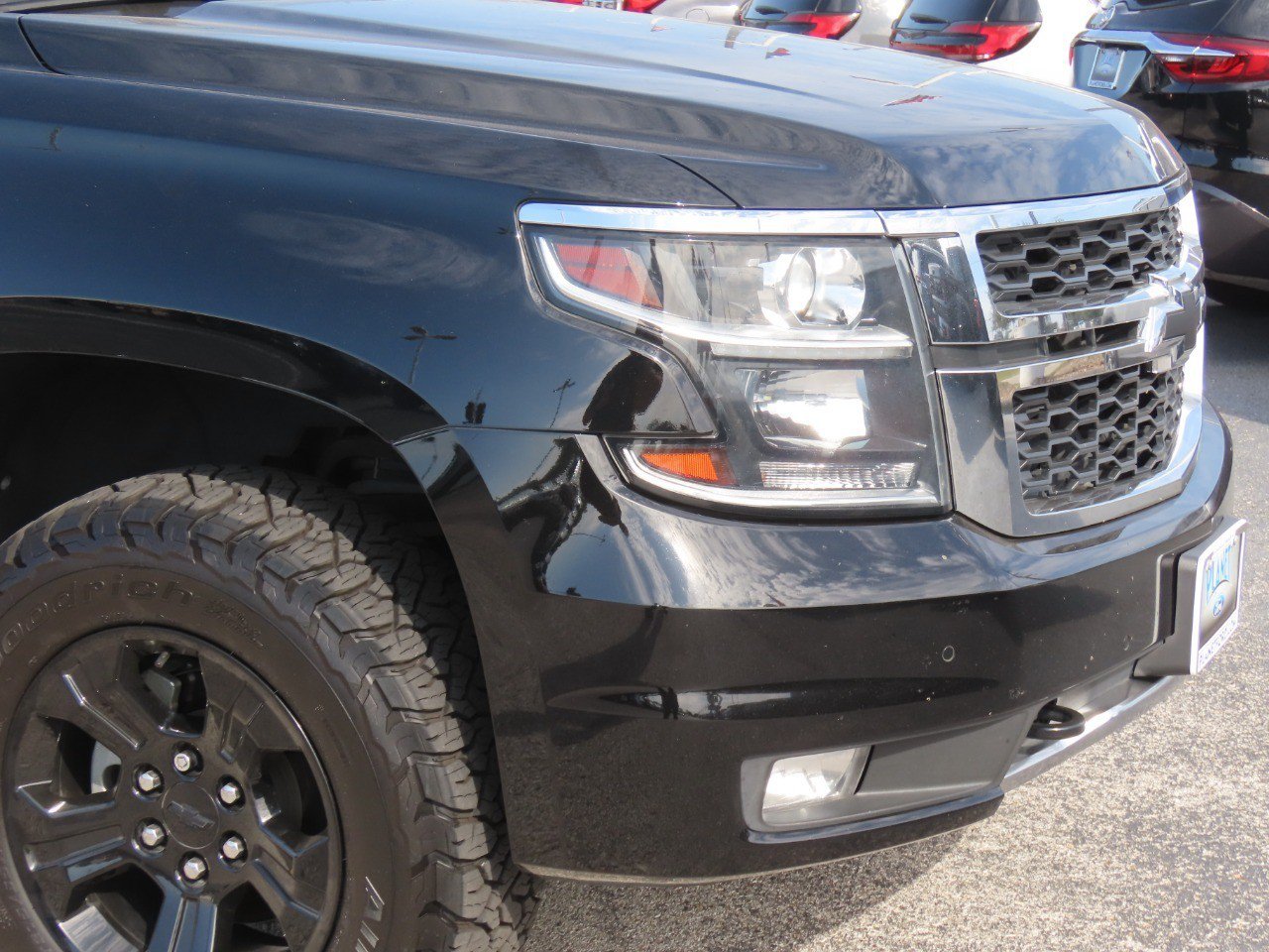 Used 2018 Chevrolet Tahoe LT w/ Z71 Midnight Edition AWD/4WD image 6