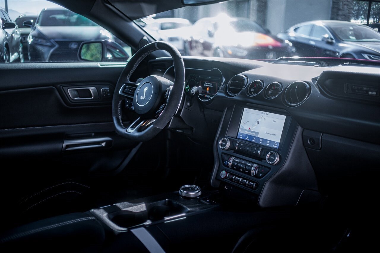 Used 2021 Ford Mustang Shelby GT500 w/ Technology Package image 32