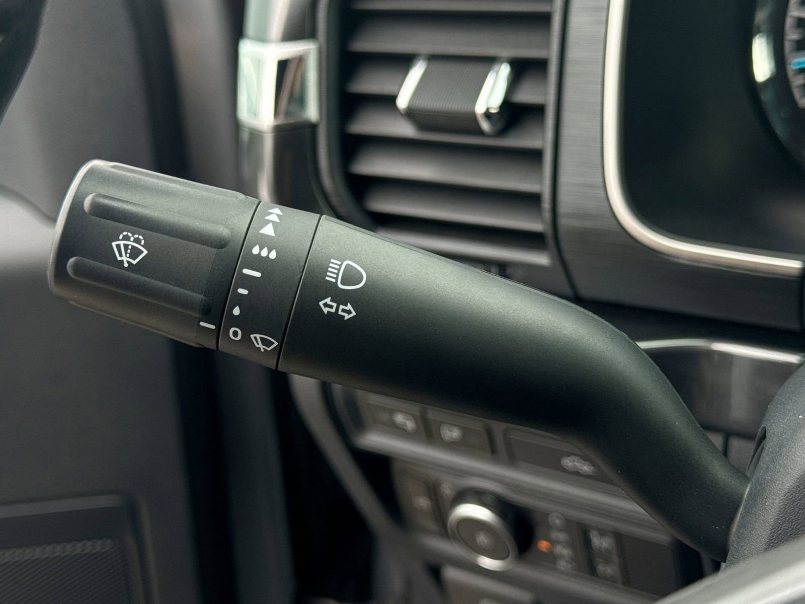 Certified 2021 Ford F150 XLT w/ Equipment Group 302A High image 54