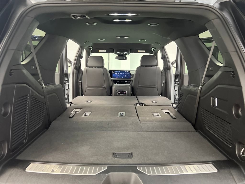 Used 2025 Chevrolet Tahoe Z71 image 36
