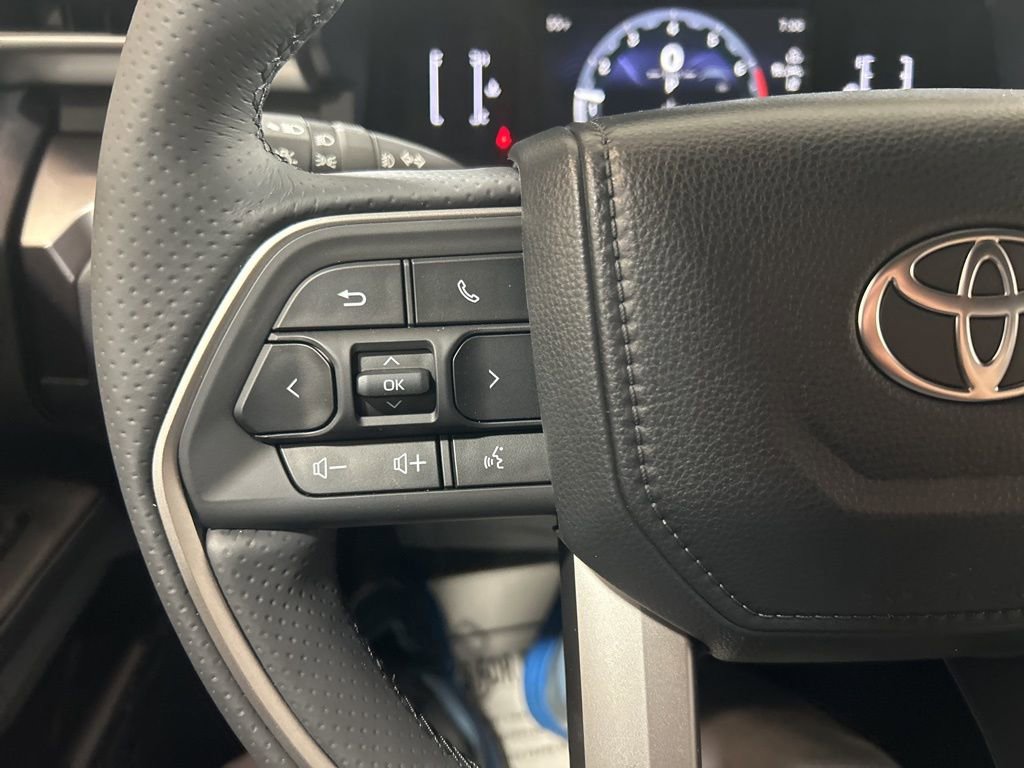 Used 2026 Toyota 4Runner SR5 image 30