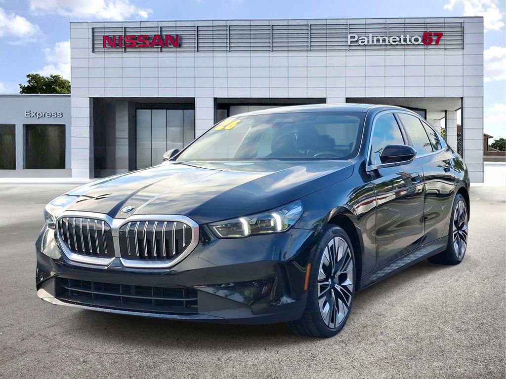 Used 2026 BMW 540i xDrive AWD/4WD image 3