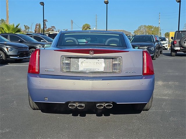 Used 2007 Cadillac XLR image 5