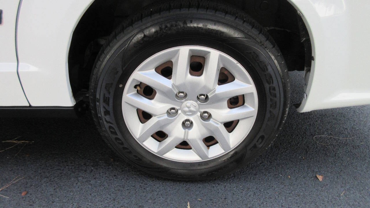 Used 2014 RAM C/V Tradesman FWD image 40
