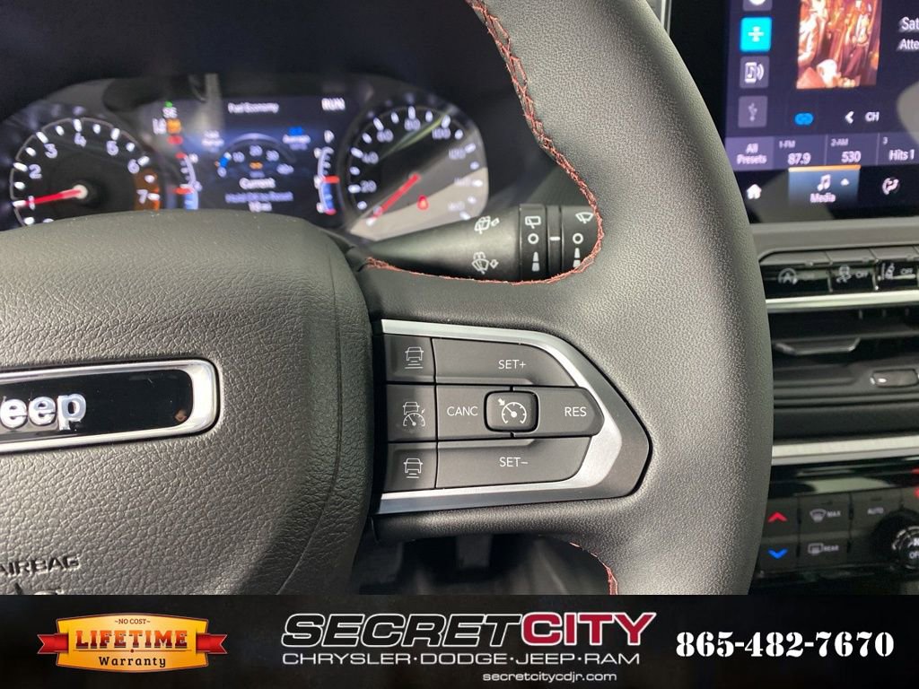 New 2026 Jeep Compass Trailhawk image 17