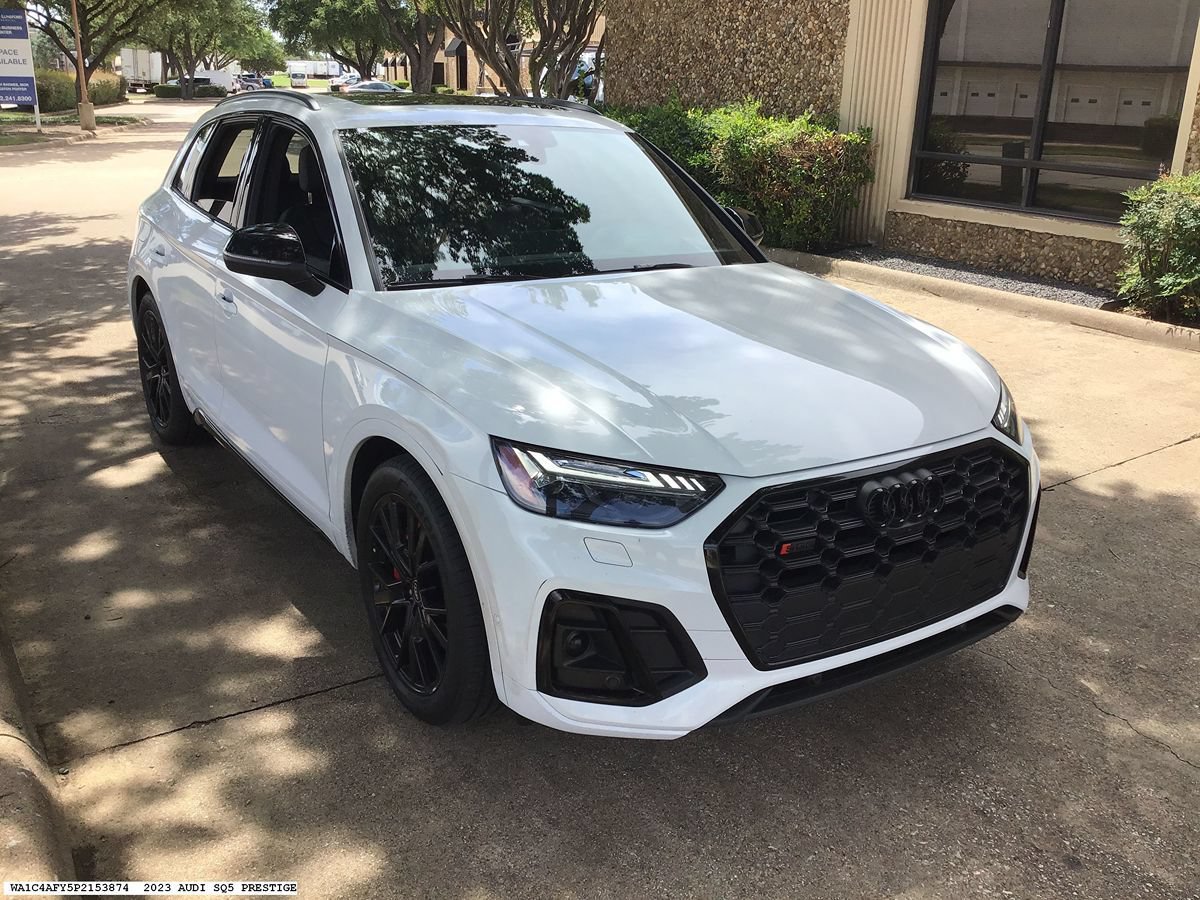 Used 2023 Audi SQ5 Prestige AWD/4WD image 6