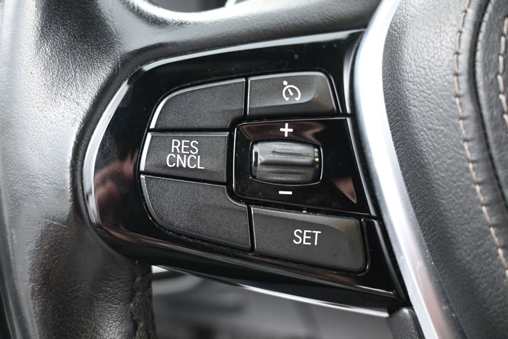 Used 2018 BMW 530e image 15