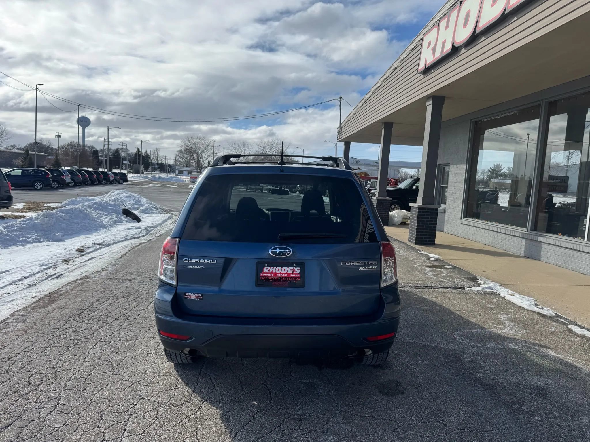 Used 2012 Subaru Forester 2.5X Premium w/ All-Weather Pkg image 4