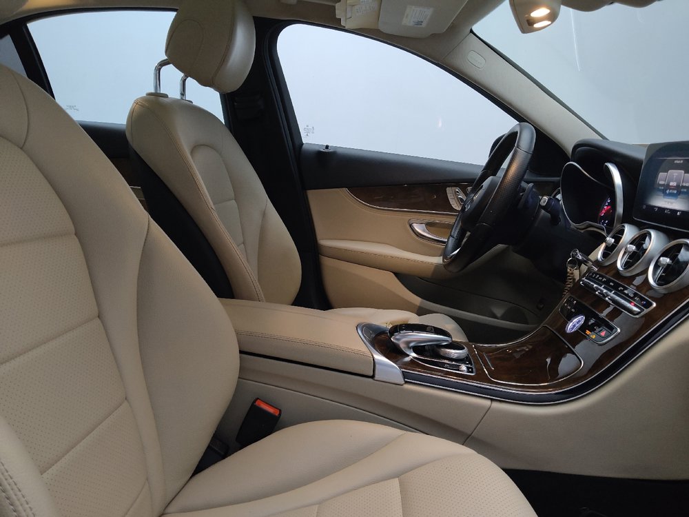 Used 2016 Mercedes-Benz C 300 4MATIC Sedan w/ Multimedia Package image 21