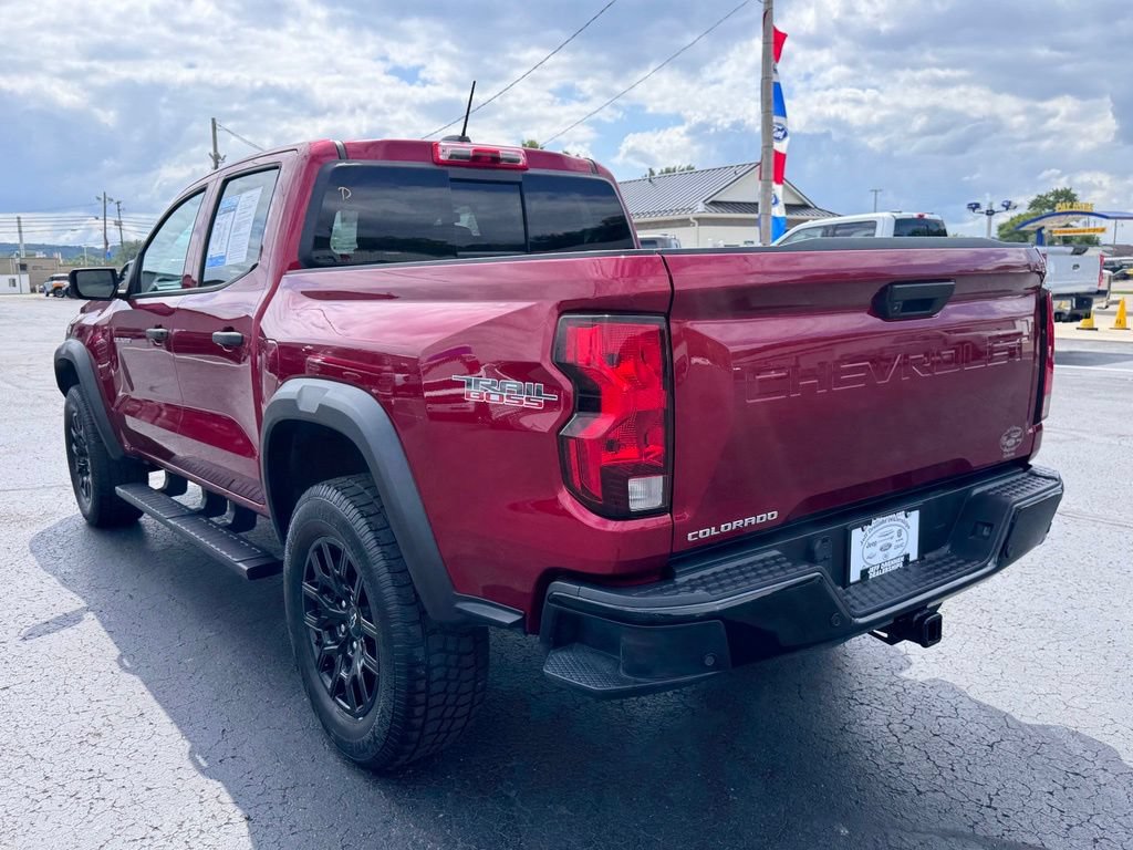 Used 2024 Chevrolet Colorado Trail Boss w/ Safety Package AWD/4WD image 4