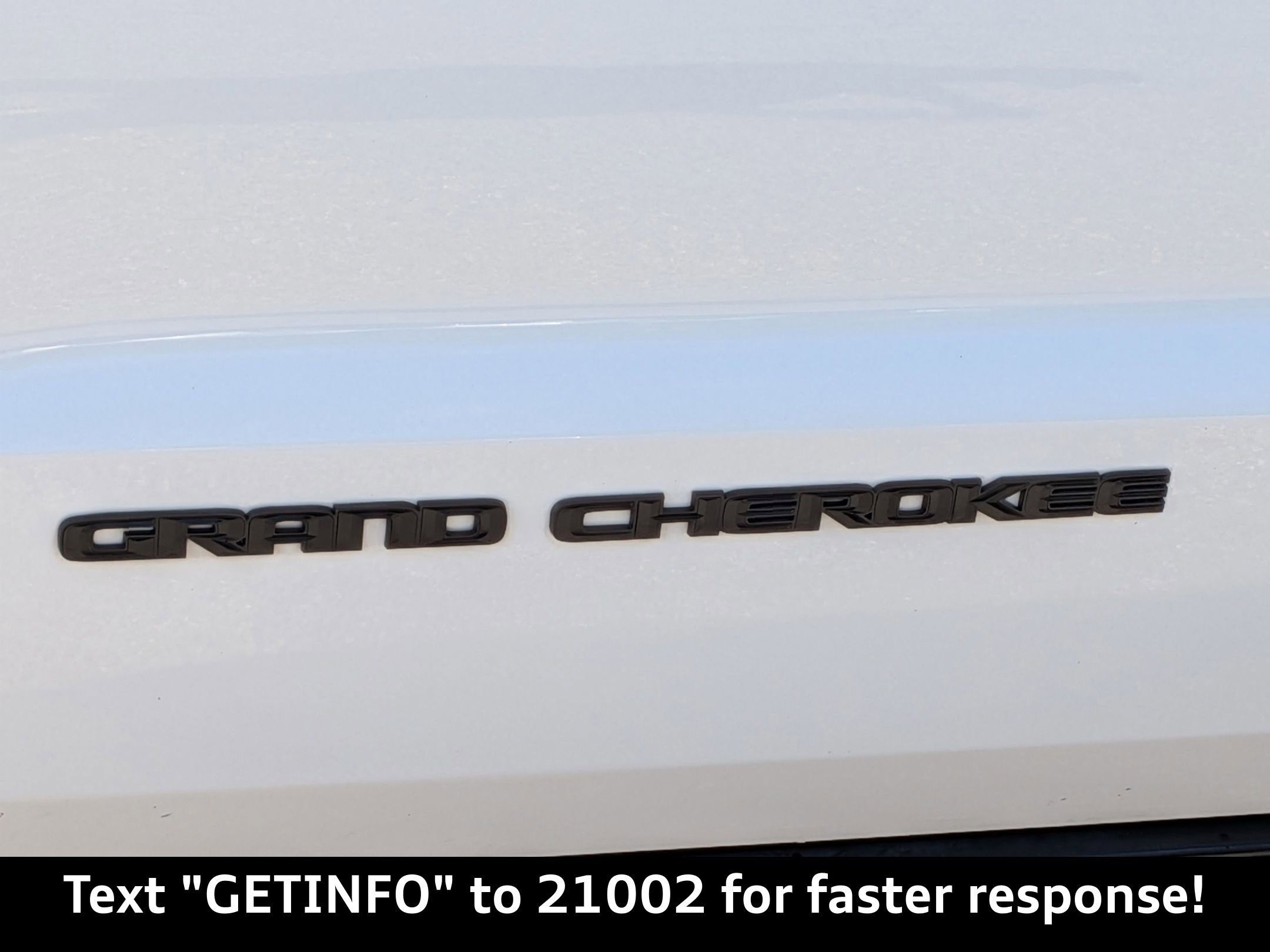 Used 2019 Jeep Grand Cherokee Limited w/ Luxury Group II image 12