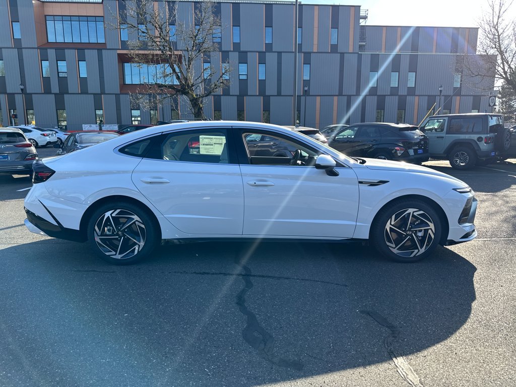New 2026 Hyundai Sonata SEL AWD/4WD image 7