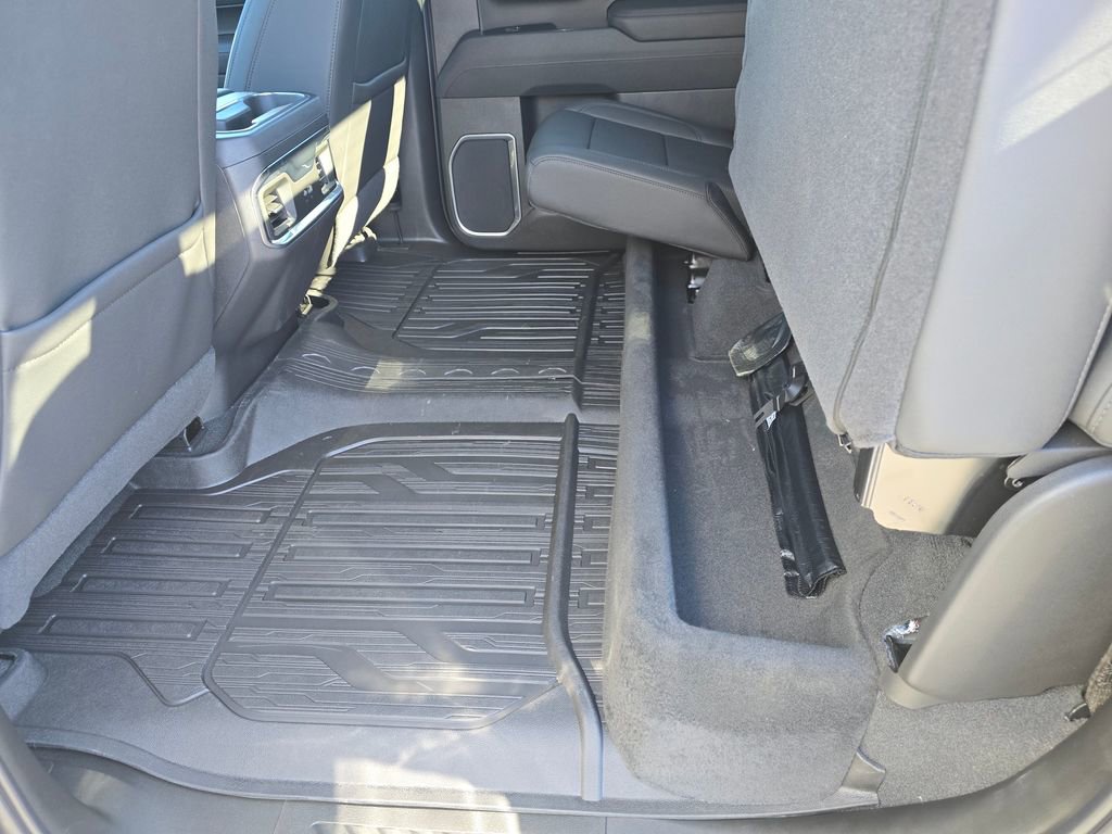 New 2026 GMC Sierra 1500 SLT w/ SLT Premium Package image 11