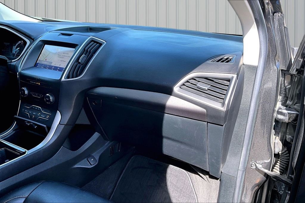 Used 2020 Ford Edge SEL w/ Convenience Package image 13