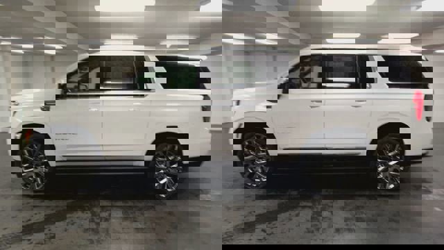 Certified 2025 GMC Yukon XL Denali Ultimate image 5