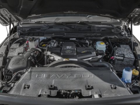 Used 2017 RAM 2500 Tradesman w/ Chrome Appearance Group image 16