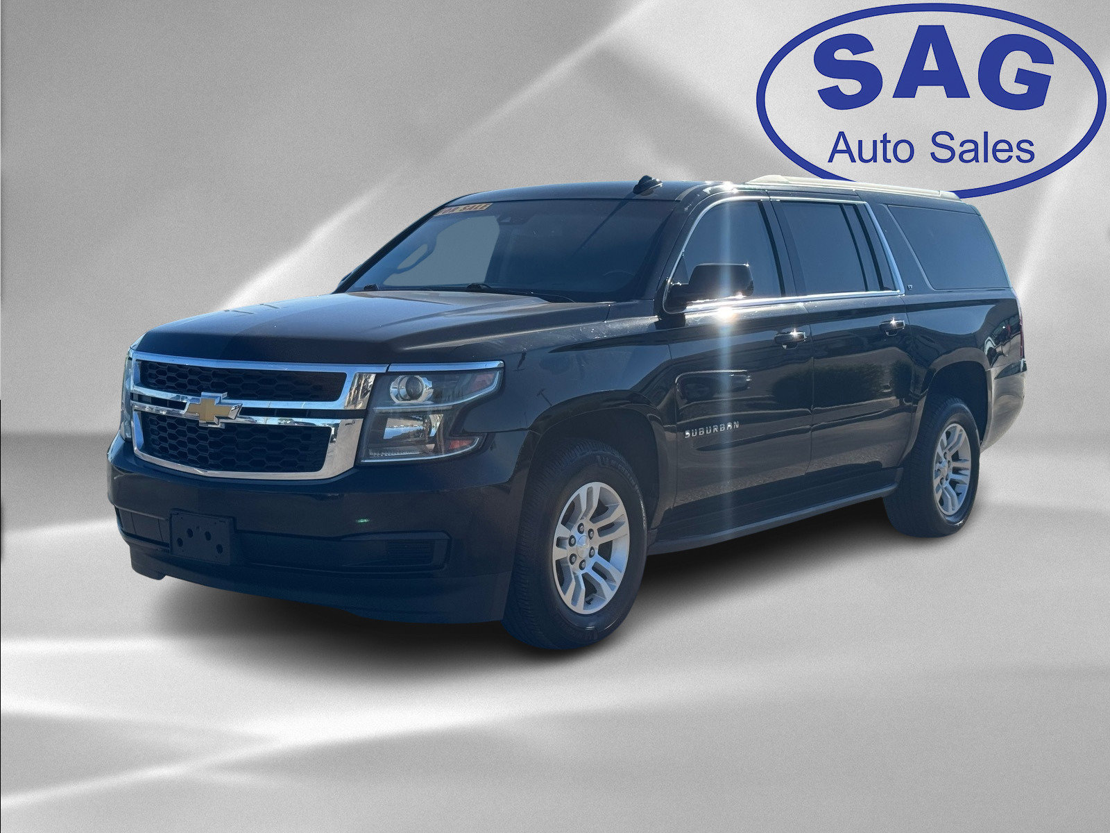Used 2019 Chevrolet Suburban LT image 8