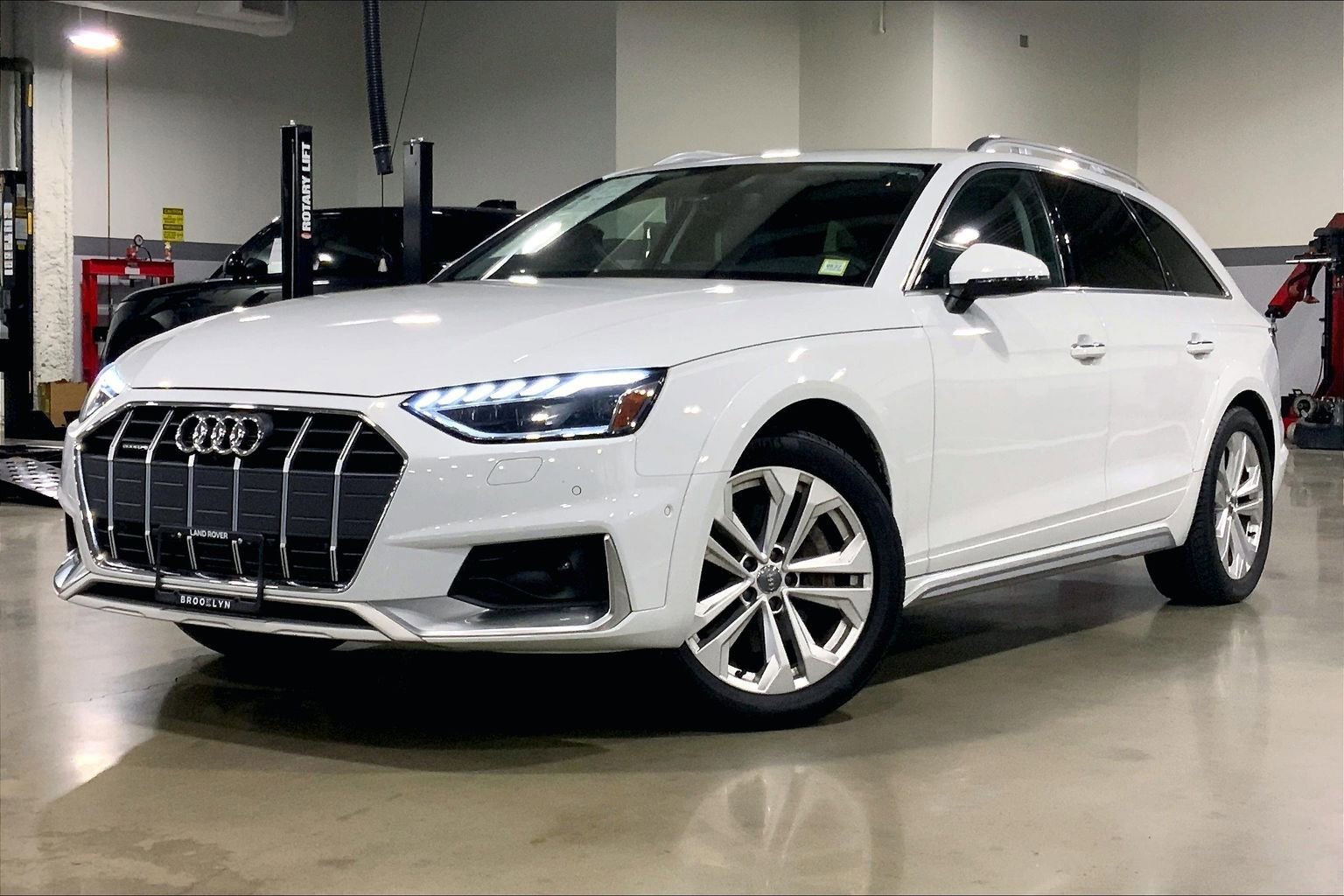 Used 2020 Audi A4 2.0T allroad Prestige w/ Prestige Package AWD/4WD image 1