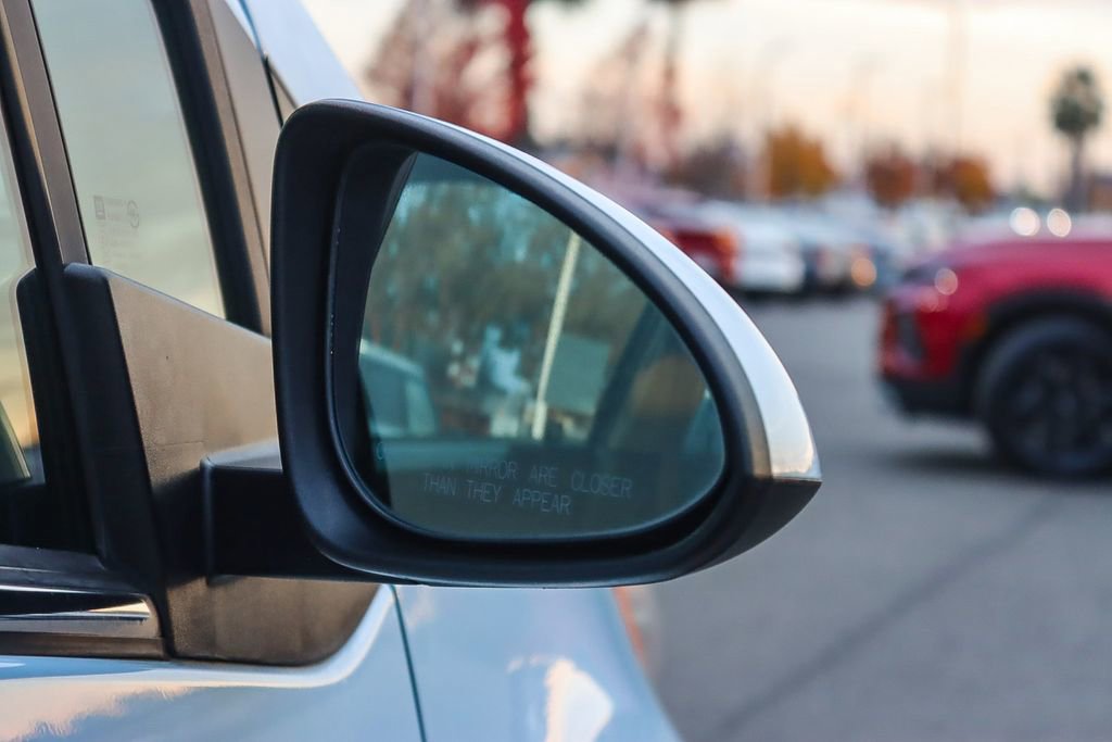 Used 2015 Chevrolet Spark LT image 13