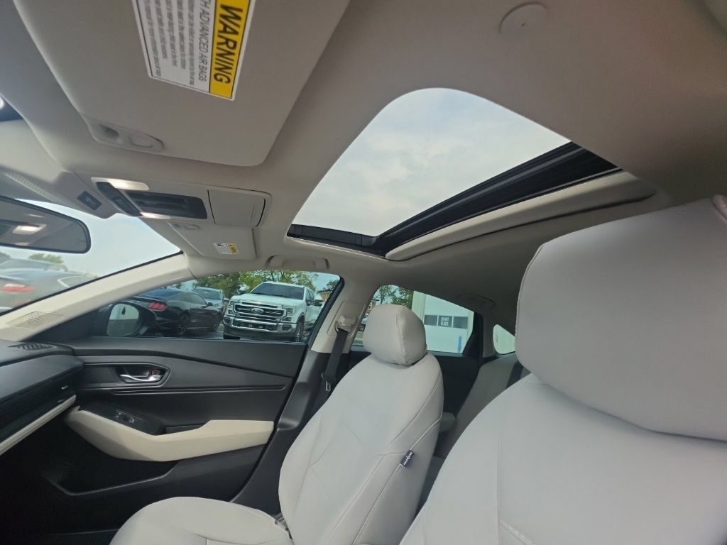 Used 2017 Honda CR-V EX image 13