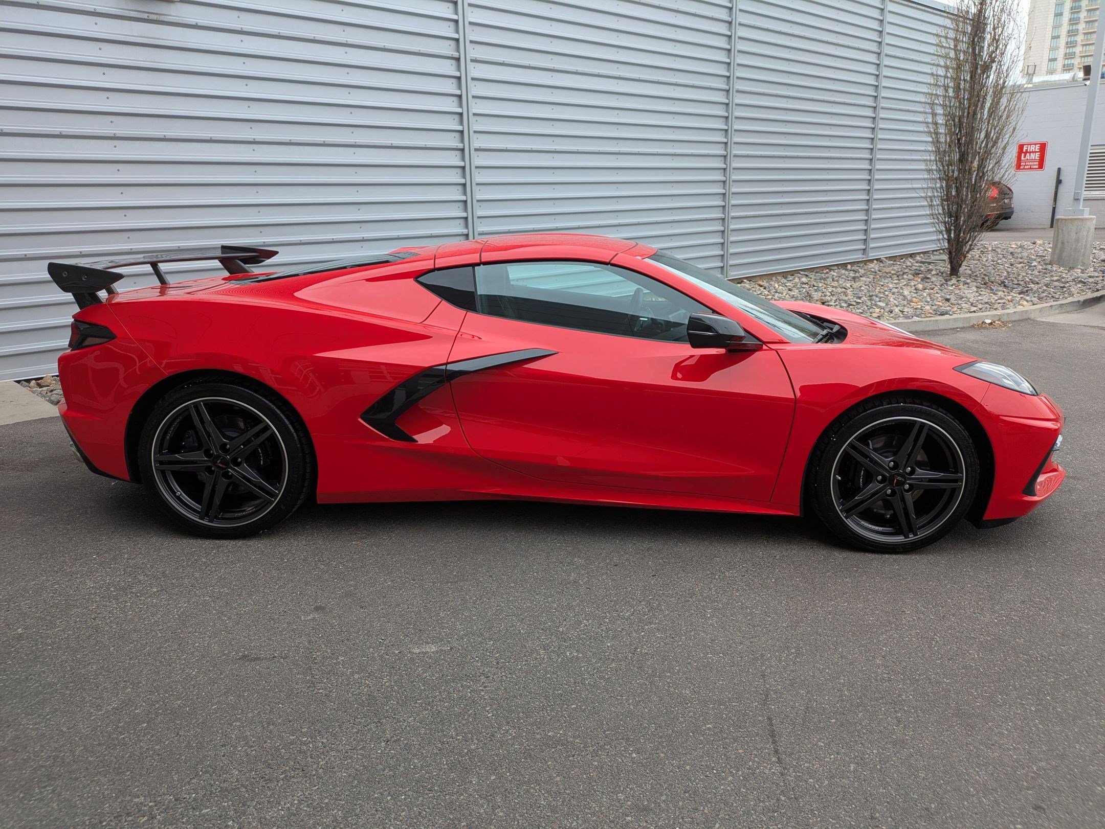 Used 2024 Chevrolet Corvette Stingray Coupe w/ 1LT image 2