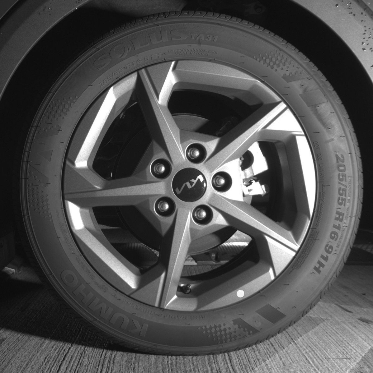 Used 2025 Kia K4 LXS image 14