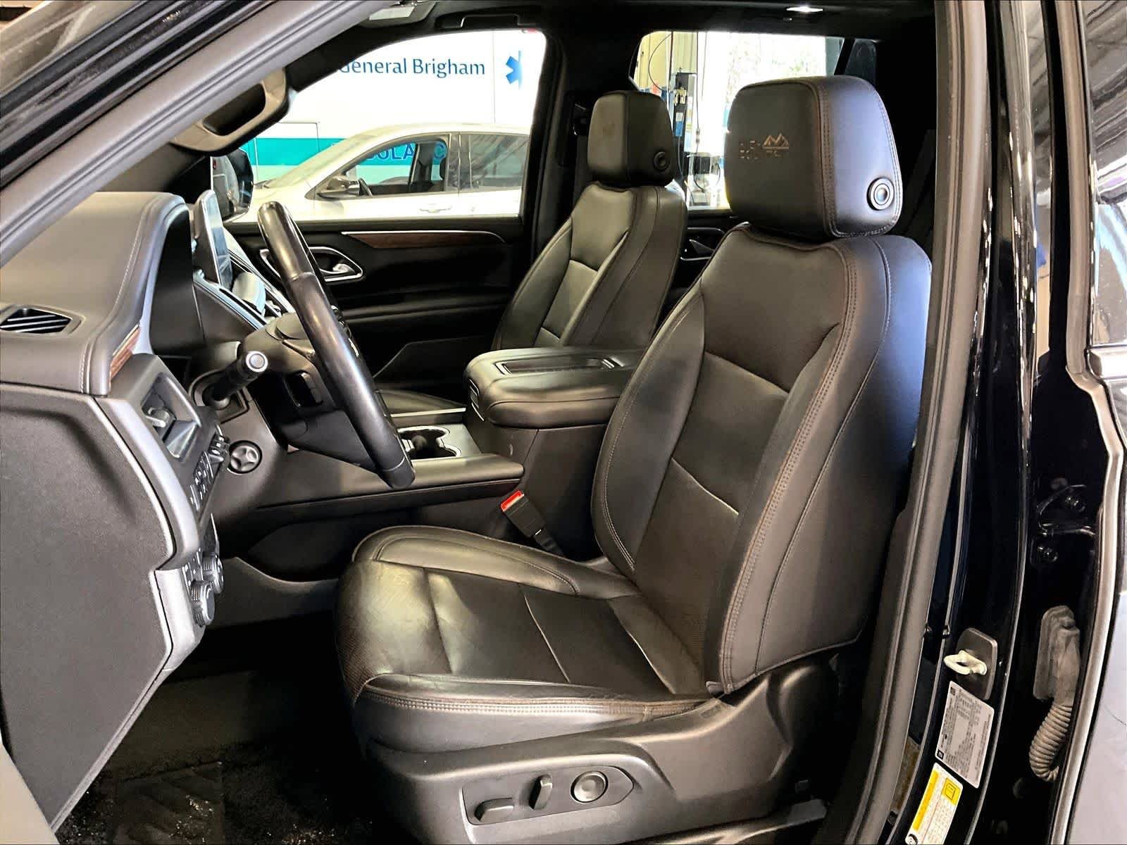 Used 2021 Chevrolet Tahoe High Country AWD/4WD image 10