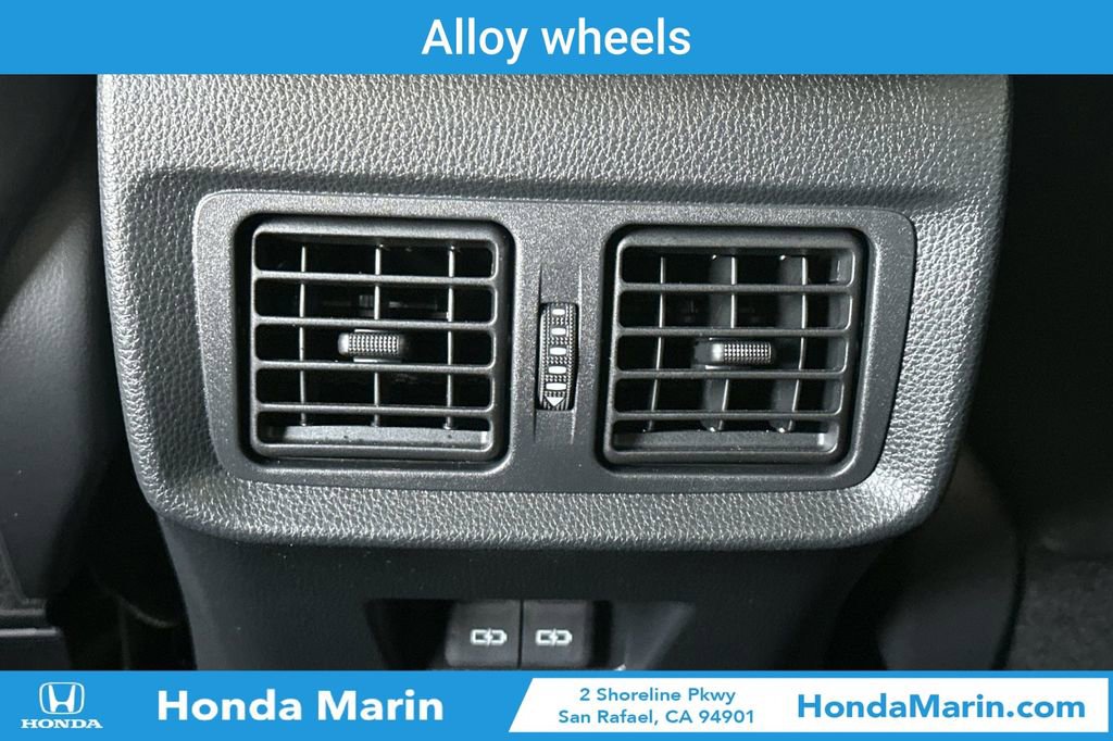 Used 2023 Toyota Venza Nightshade image 16