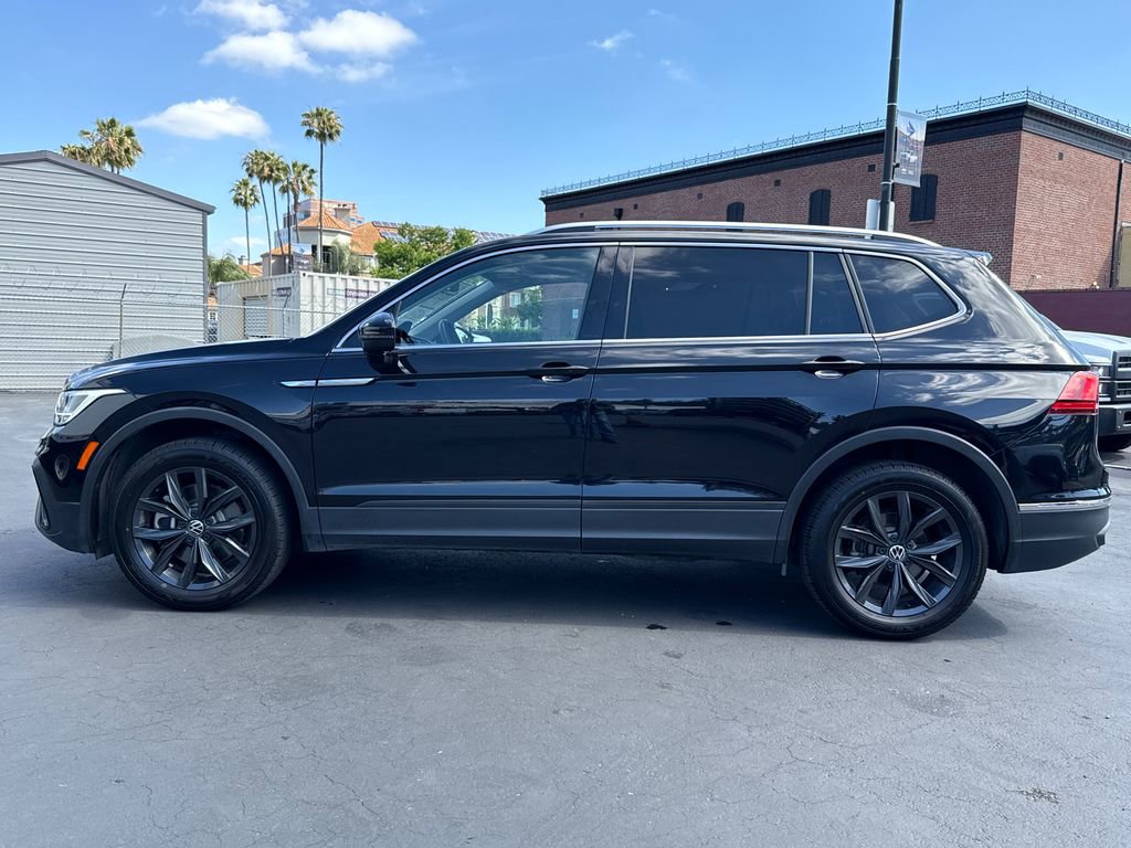 Used 2024 Volkswagen Tiguan SE FWD image 7