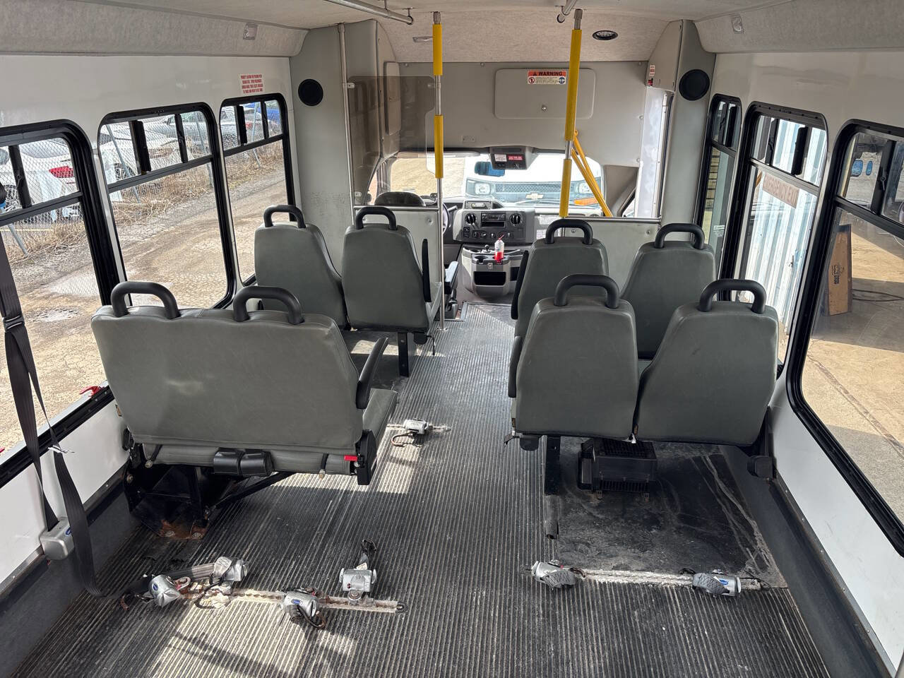 Used 2019 Ford E-450 and Econoline 450 Super Duty w/ Shuttle Bus Prep Package RWD image 15