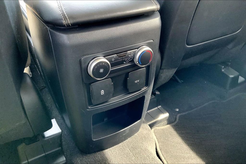 Used 2020 Ford Explorer XLT w/ Equipment Group 202A RWD image 10