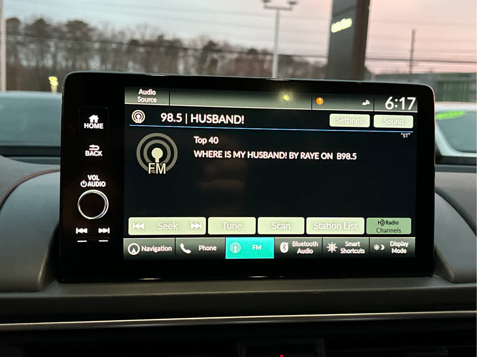 Used 2023 Honda Pilot Touring image 16