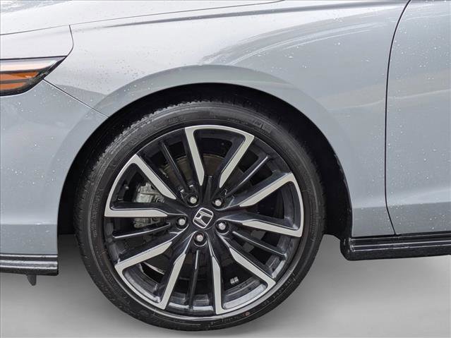 Used 2025 Honda Accord Touring image 14