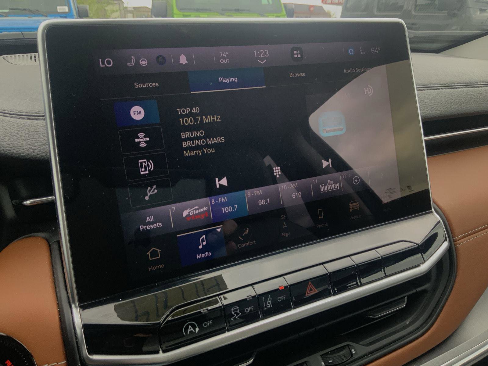 Used 2022 Jeep Compass Limited w/ Elite Group image 35