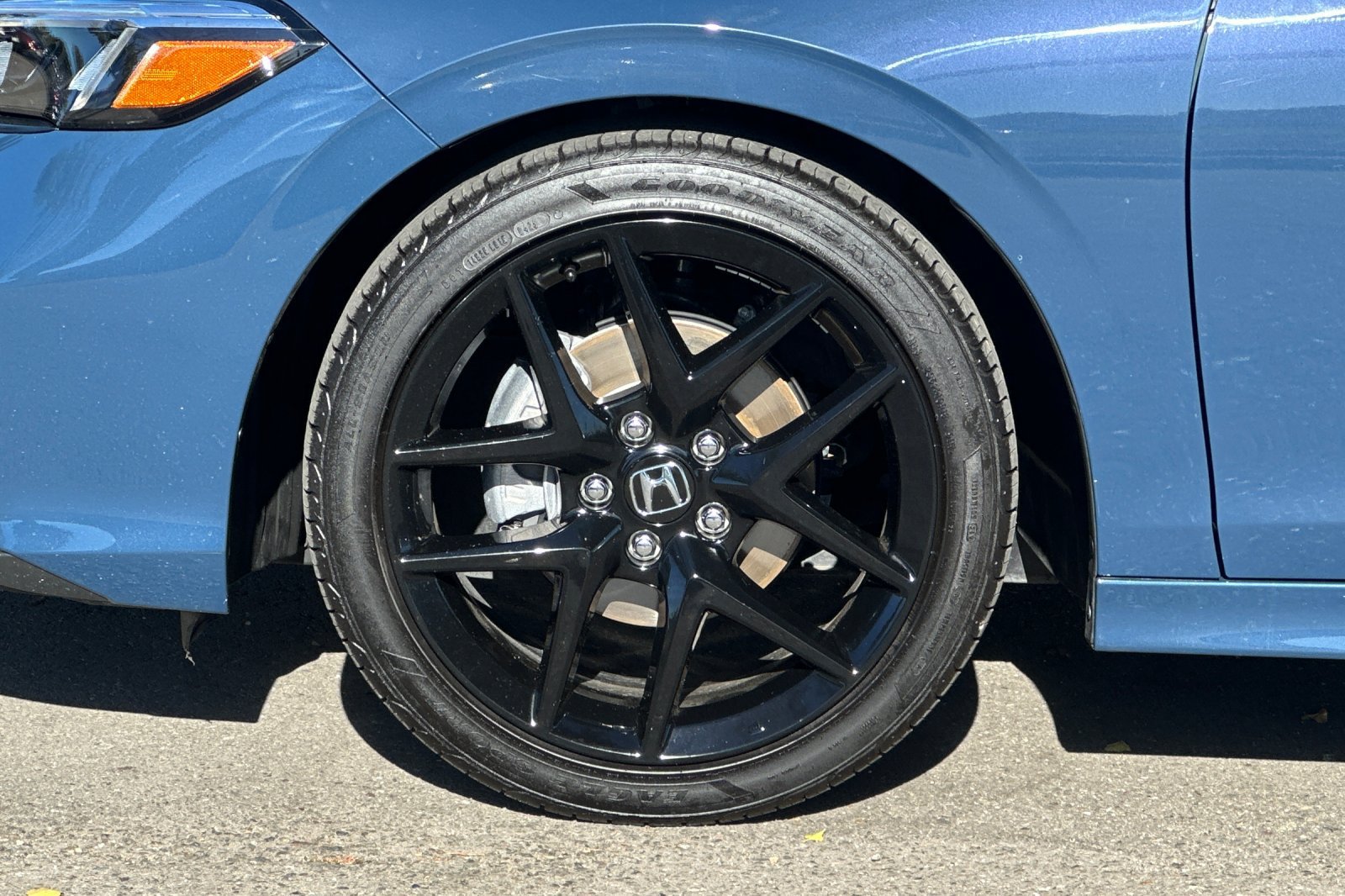 Certified 2025 Honda Civic Sport image 25