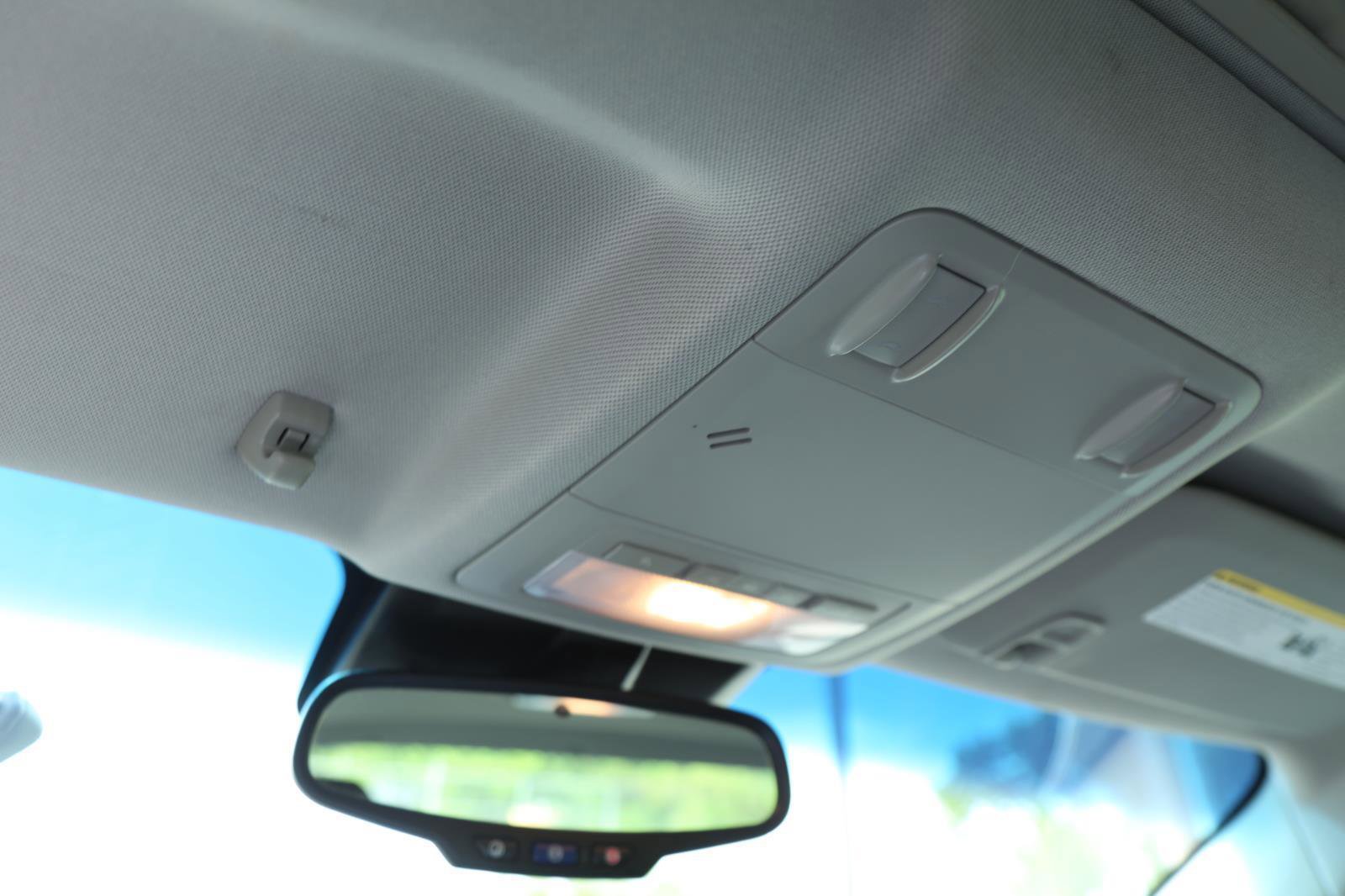 Used 2016 Chevrolet Cruze LT w/ Sun And Sound Package FWD image 15