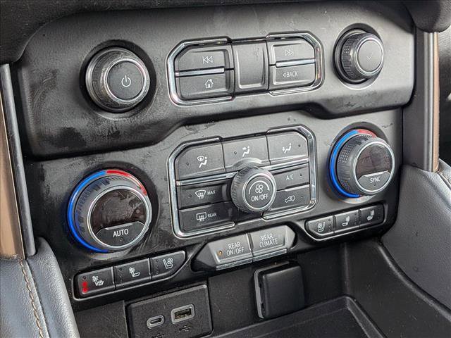 Used 2022 Chevrolet Tahoe High Country image 15