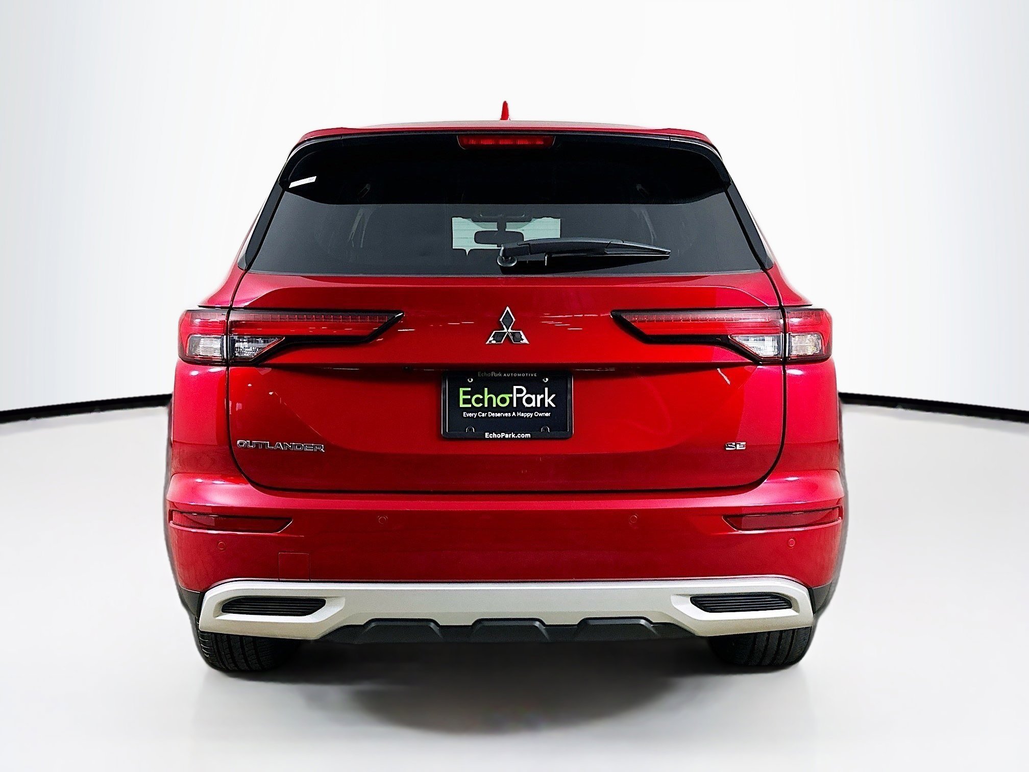 Used 2024 Mitsubishi Outlander SE image 5