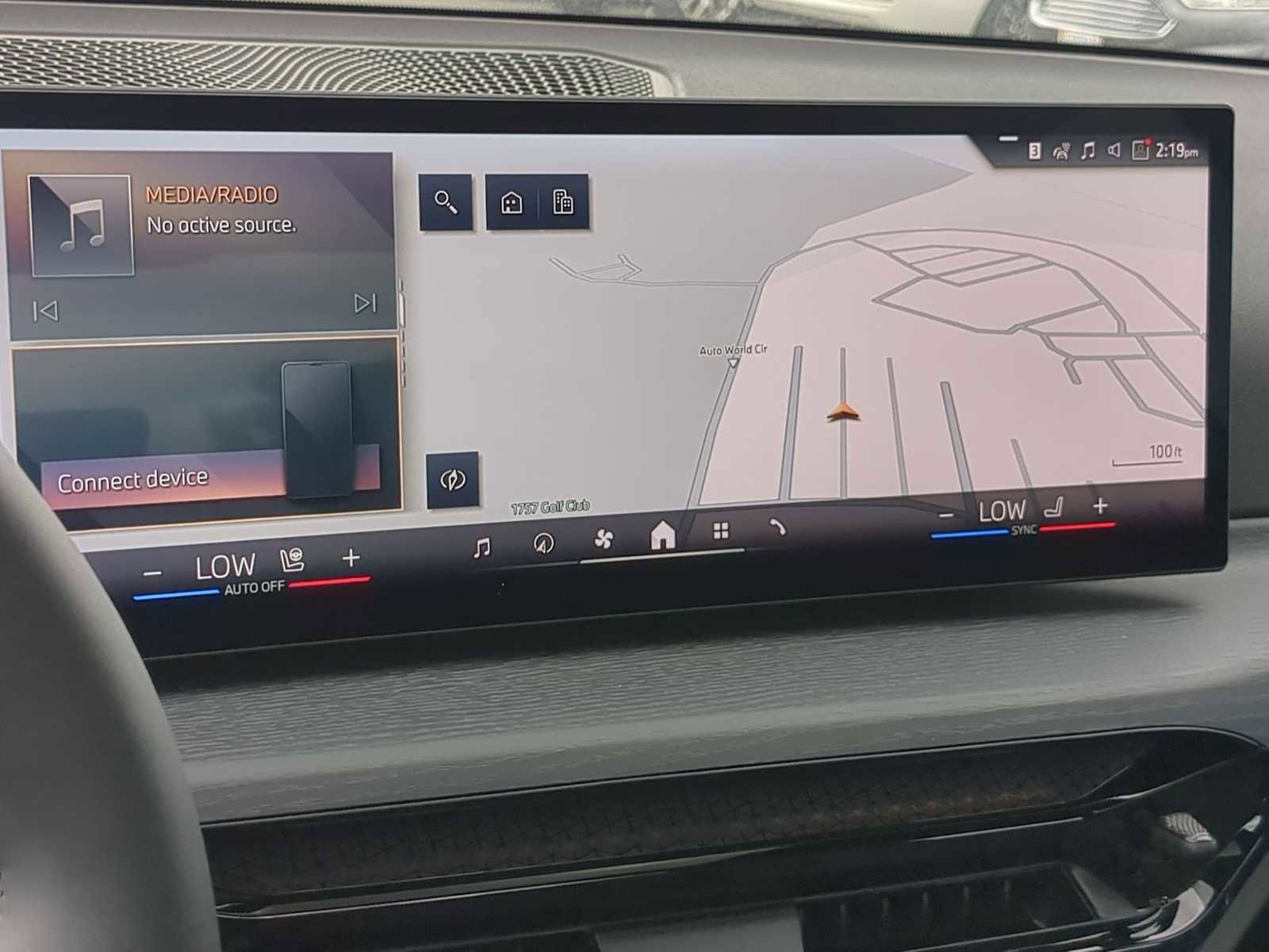 Used 2025 BMW 330i xDrive Sedan w/ Convenience Package image 31