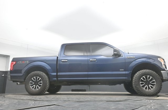 Used 2017 Ford F150 XLT w/ Equipment Group 302A Luxury AWD/4WD image 34