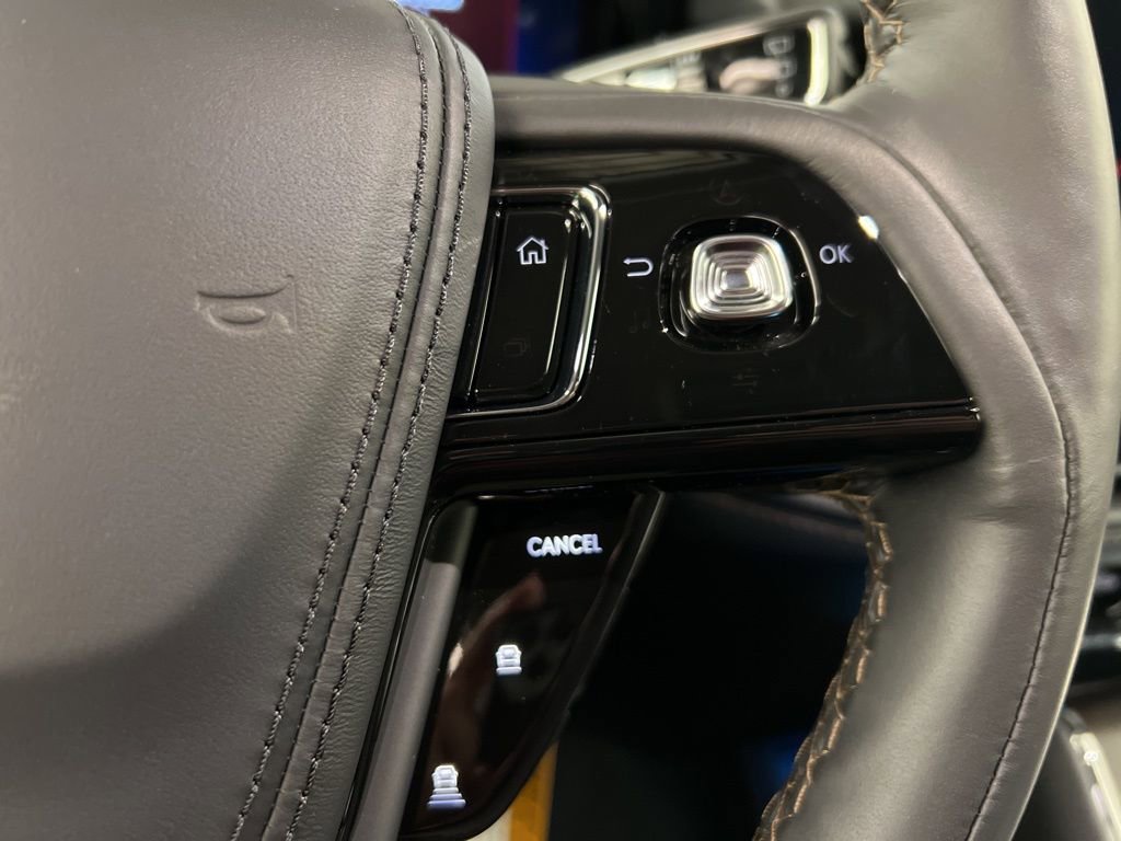 Used 2026 Lincoln Aviator Reserve image 19