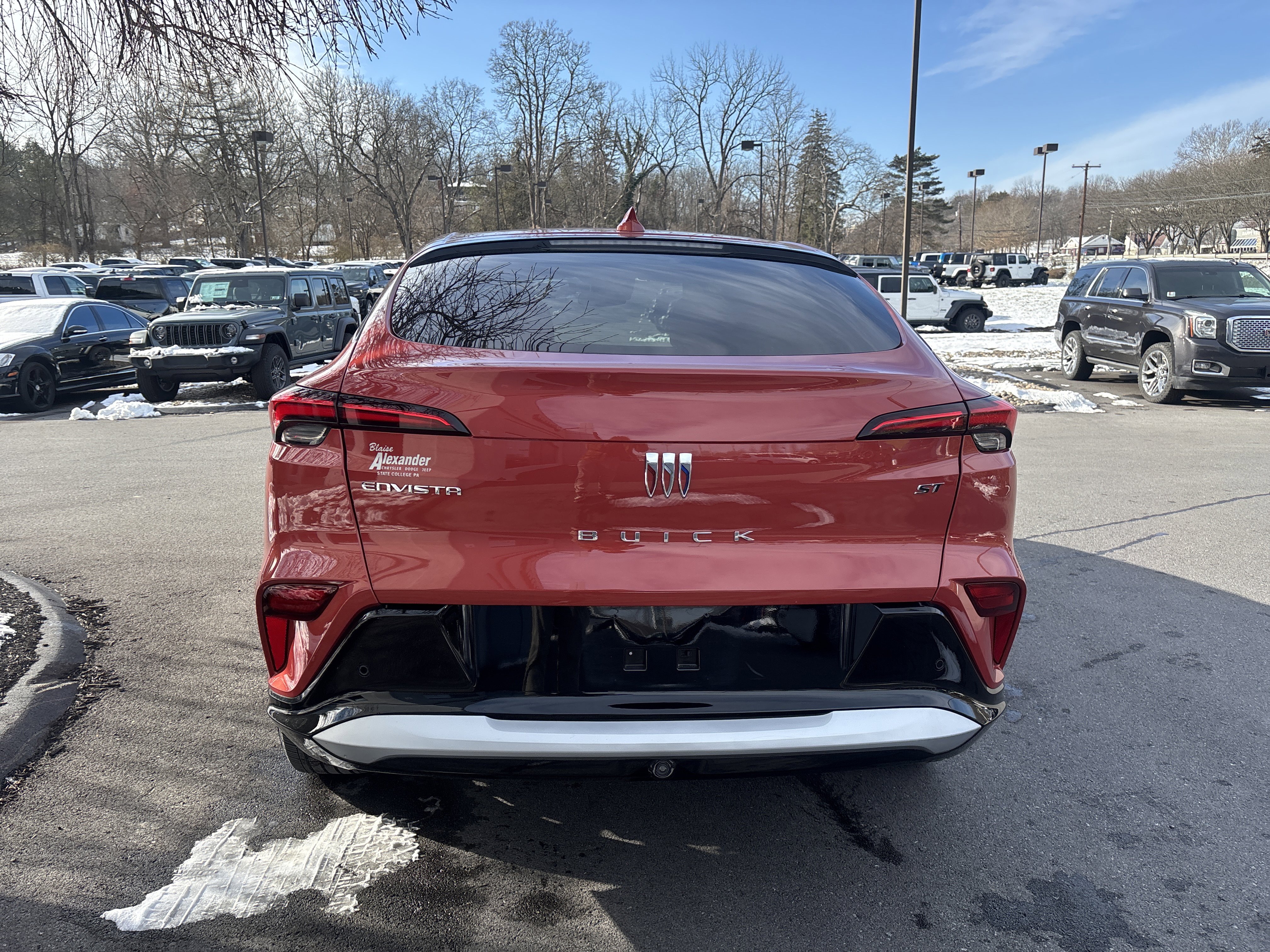 Used 2024 Buick Envista Sport Touring w/ Convenience I Package image 4