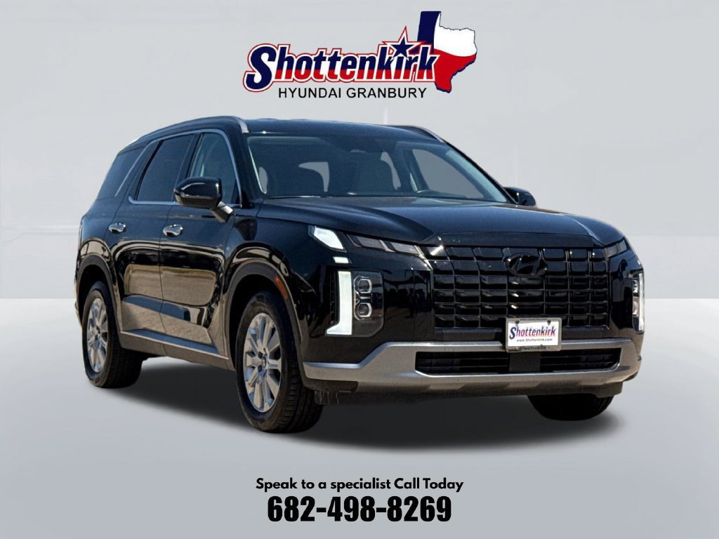 Used 2024 Hyundai Palisade SEL FWD image 3