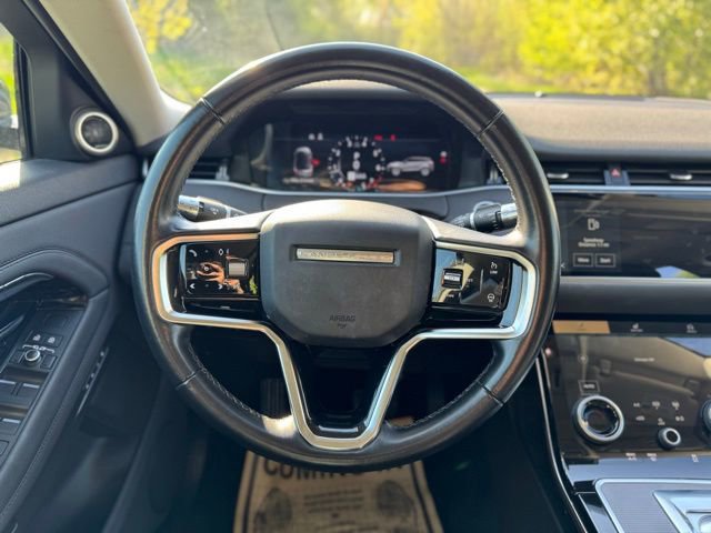 Used 2021 Land Rover Range Rover Evoque SE AWD/4WD image 22