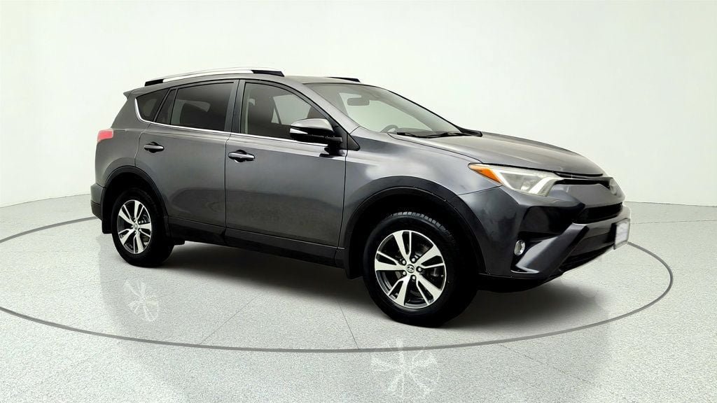 Used 2017 Toyota RAV4 XLE w/ Plus Extra Value Package AWD/4WD image 3